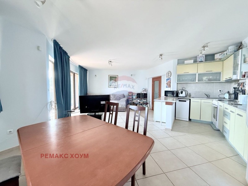 Продава  Къща област Добрич , гр. Балчик , 240 кв.м | 72193301 - изображение [4]