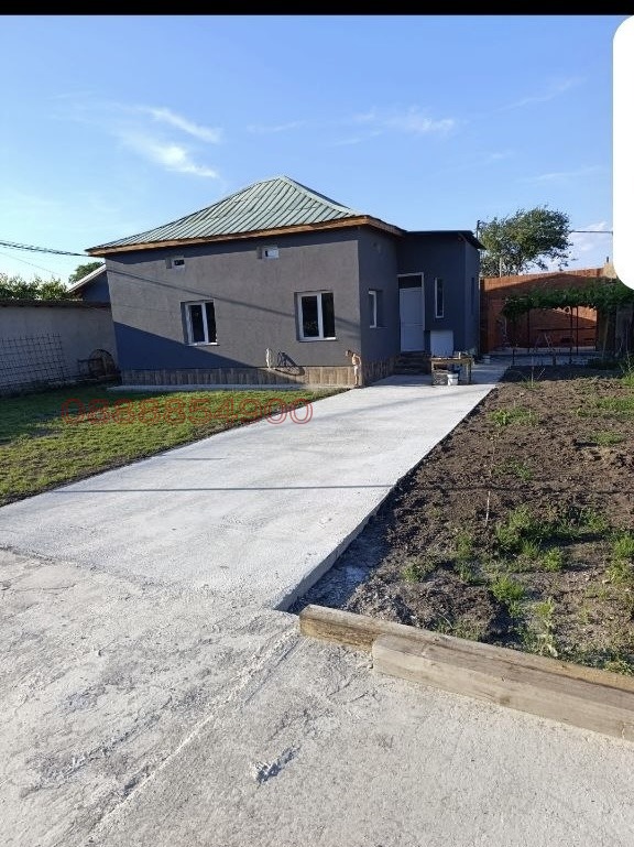 Продава КЪЩА, гр. София, с. Волуяк