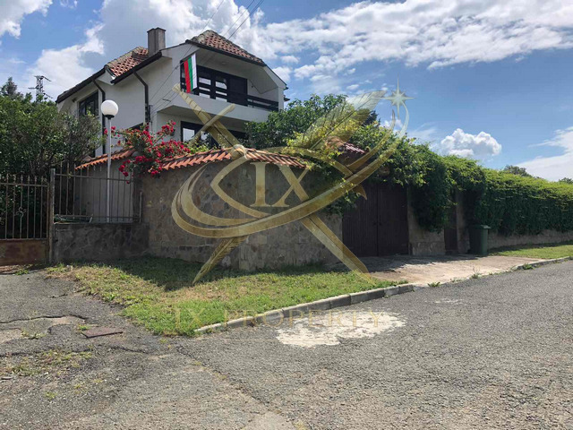 Продава КЪЩА, с. Кошарица, област Бургас, снимка 2 - Къщи - 55315224