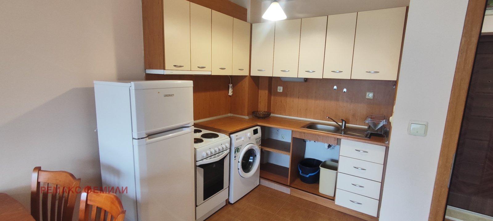 Продава 2-СТАЕН, гр. Варна, Базар Левски, снимка 2 - Апартаменти - 54277909