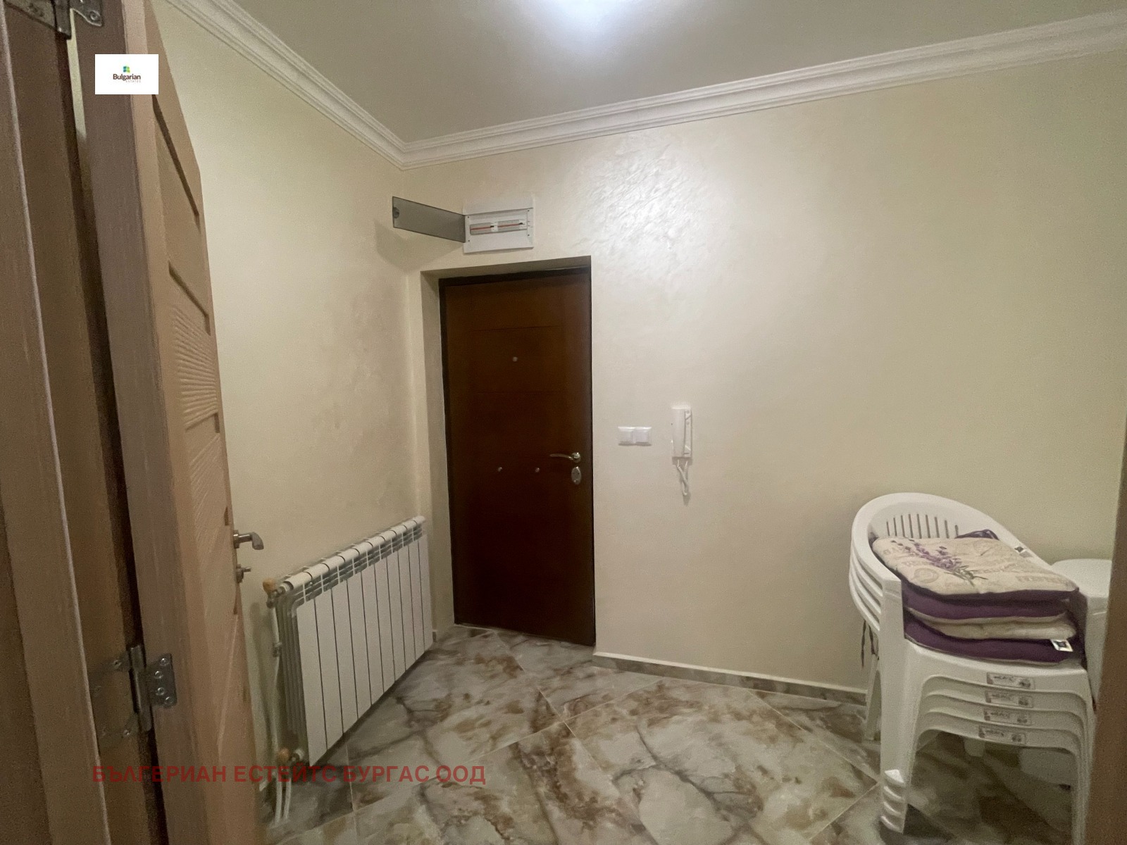 Продава 3-СТАЕН, гр. Поморие, област Бургас, снимка 2 - Апартаменти - 48782809