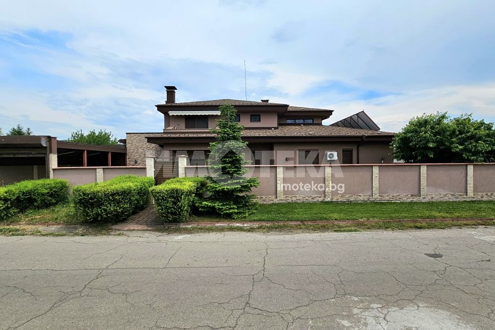 Продава КЪЩА, с. Долни Раковец, област Перник, снимка 2 - Къщи - 52844940