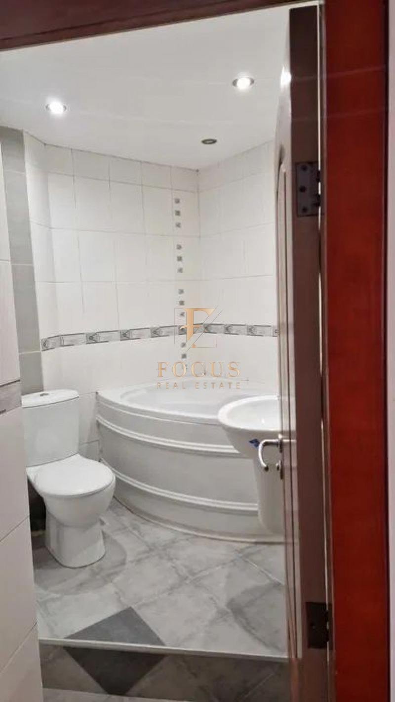 De vânzare  2 dormitoare Plovdiv , Ciuciuc Parij , 130 mp | 11392292 - imagine [7]