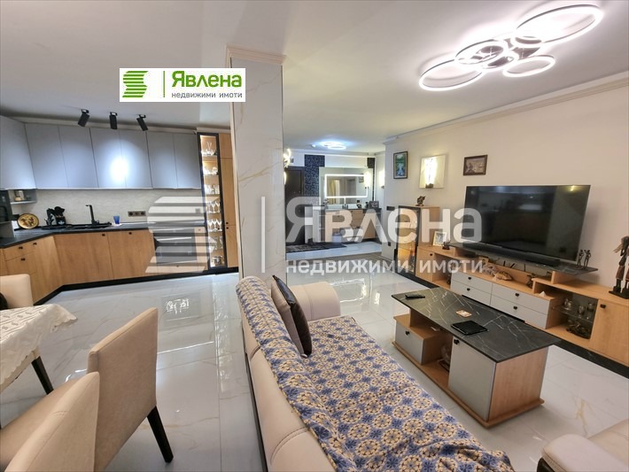 Till salu  2 sovrum Sofia , Pantjarevo , 170 kvm | 63598878 - bild [3]