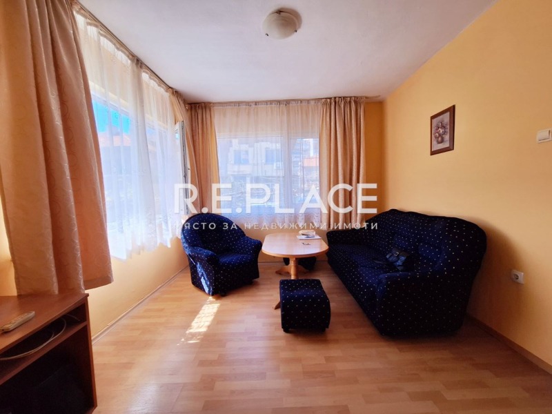 Продава  Етаж от къща, град Варна, Левски 1 •  119 000 EUR • ID 56293477 — holmes.bg - [1] 