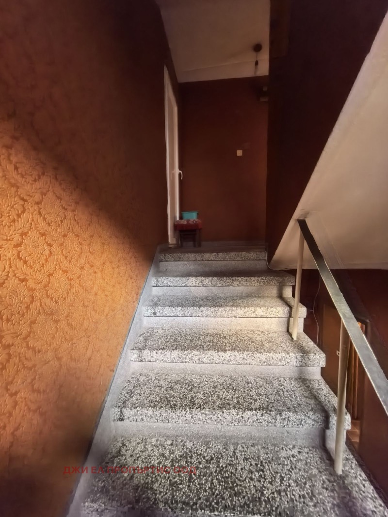 Продава  Къща град София , с. Мрамор , 160 кв.м | 70092909 - изображение [6]
