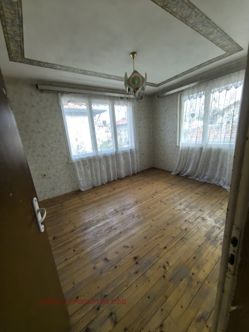 Продава  Къща град София , с. Мрамор , 160 кв.м | 70092909 - изображение [5]