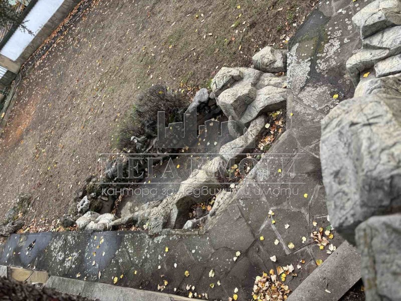 Продава КЪЩА, гр. Сливен, в.з. Сливен, снимка 12 - Къщи - 52555717