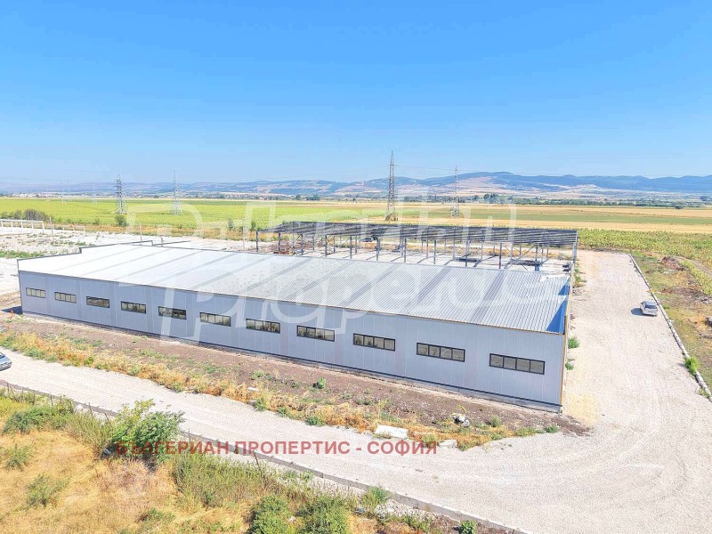 De vânzare  Depozitare regiunea Sofia , Costinbrod , 2040 mp | 78848743 - imagine [12]