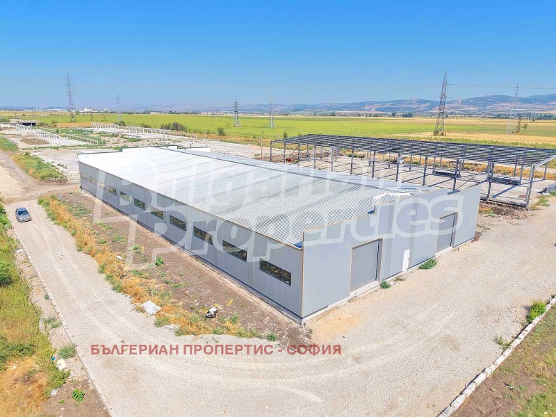 De vânzare  Depozitare regiunea Sofia , Costinbrod , 2040 mp | 78848743