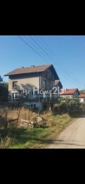 Продава КЪЩА, област Перник, с. Сопица • 94999 € / 185801.89 лв. • 25346023 2
