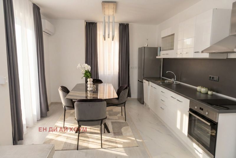 Продава 2-СТАЕН в град София, Люлин 10 - 79 кв.м / 219 000 € » 428 326.77 лв., ЕН ДИ АЙ ХОУМ