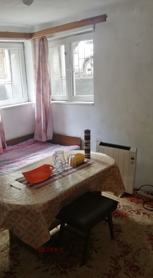 Te koop  1 slaapkamer Plovdiv , Tsentar , 75 m² | 87871775 - afbeelding [2]