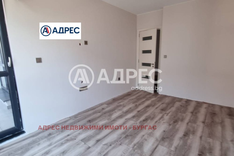 Na sprzedaż  1 sypialnia Burgas , Sarafowo , 65 mkw | 48279433 - obraz [4]