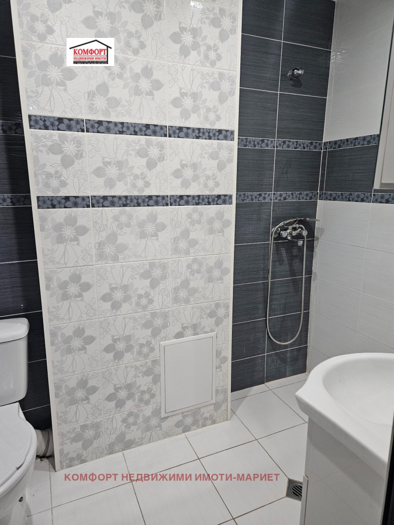 Eladó  2 hálószobás Pleven , Druzsba 2 , 84 négyzetméter | 67190847 - kép [12]