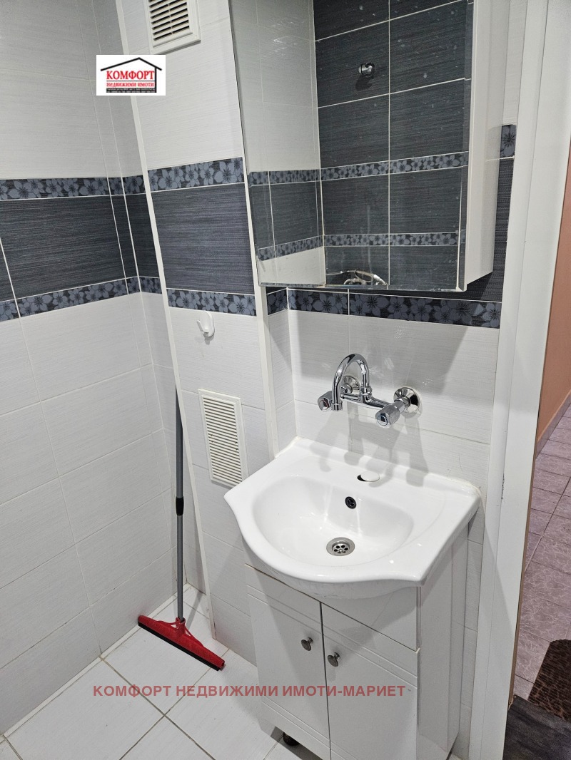 Eladó  2 hálószobás Pleven , Druzsba 2 , 84 négyzetméter | 67190847 - kép [14]