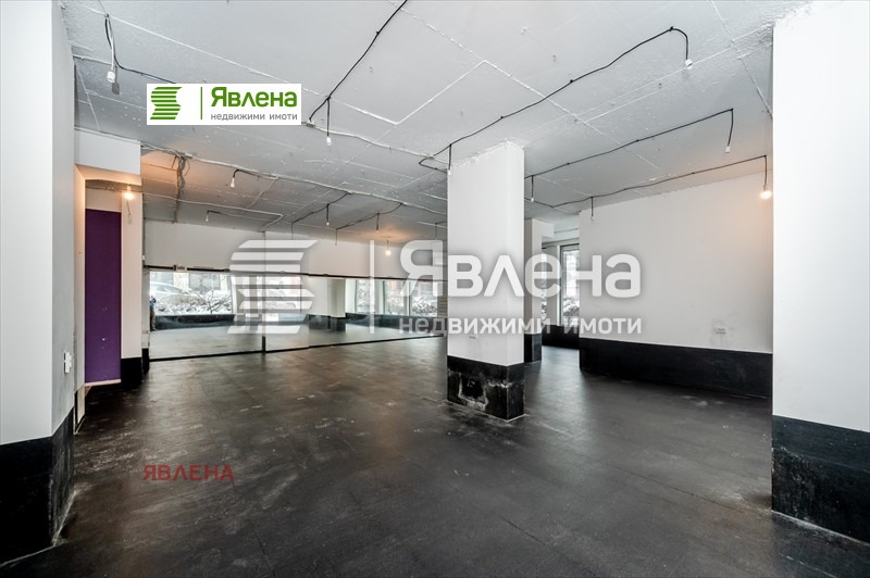 À venda  Escritório Sofia , Krastova vada , 315 m² | 53563934