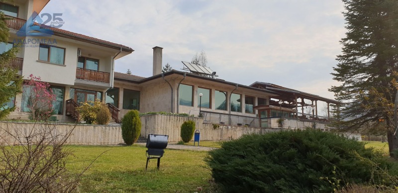 Продава ХОТЕЛ, гр. Априлци, област Ловеч, снимка 5 - Хотели - 48392954