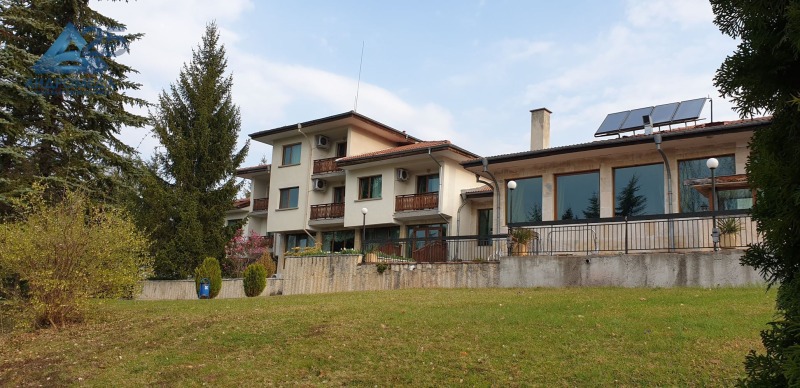 Продава ХОТЕЛ, гр. Априлци, област Ловеч, снимка 3 - Хотели - 48392954