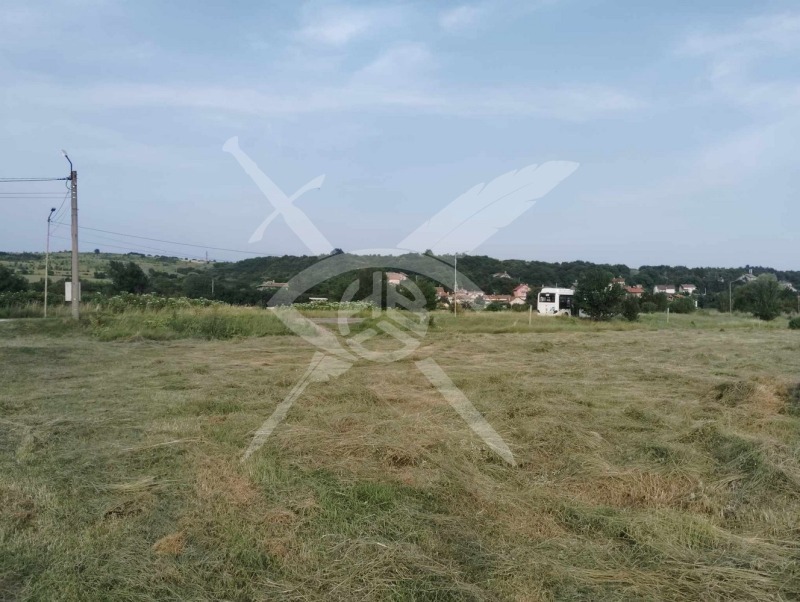 Продава ПАРЦЕЛ, град Бургас, Лозово • 110000 € / 215141.30 лв. • 99650945 1