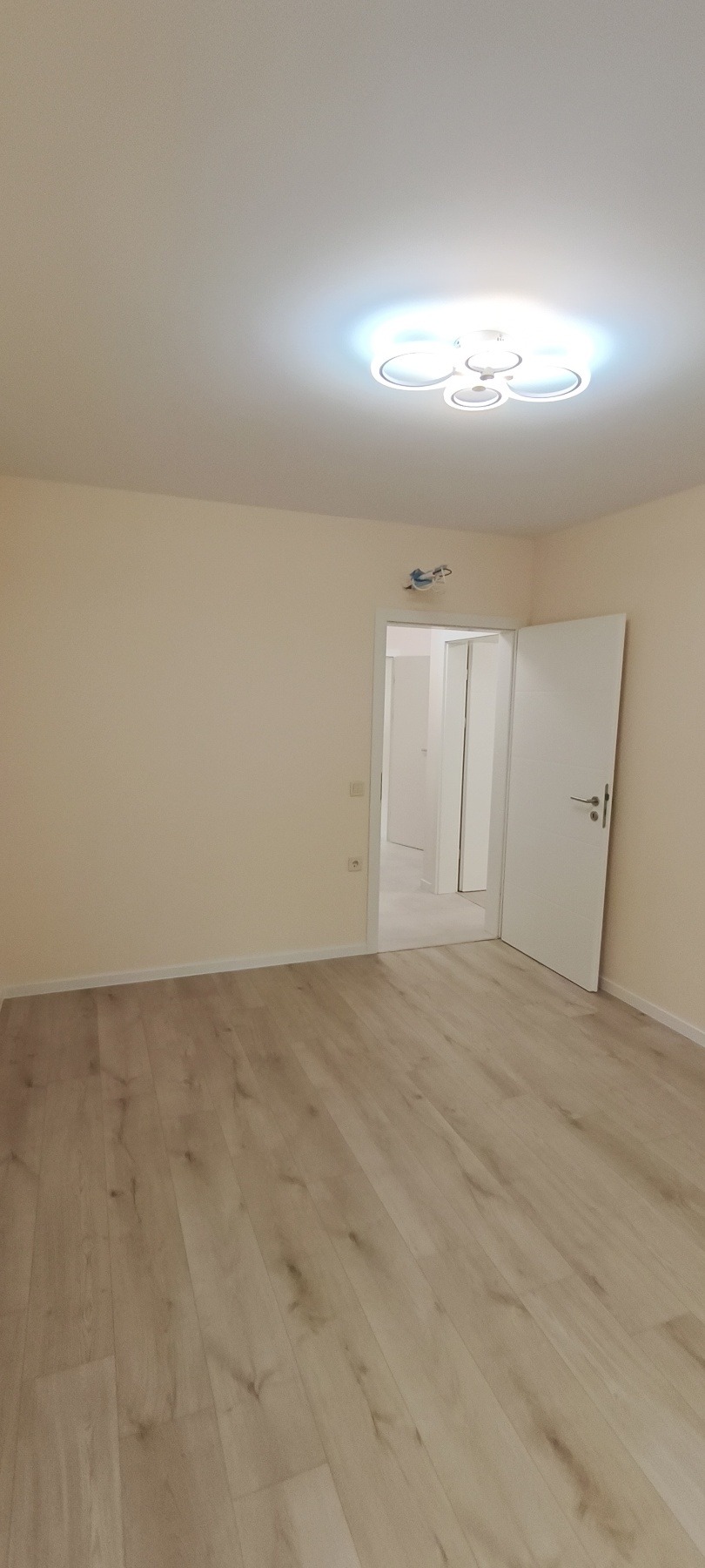 Продава 3-СТАЕН, гр. Варна, Лятно кино Тракия, снимка 5 - Апартаменти - 54084591