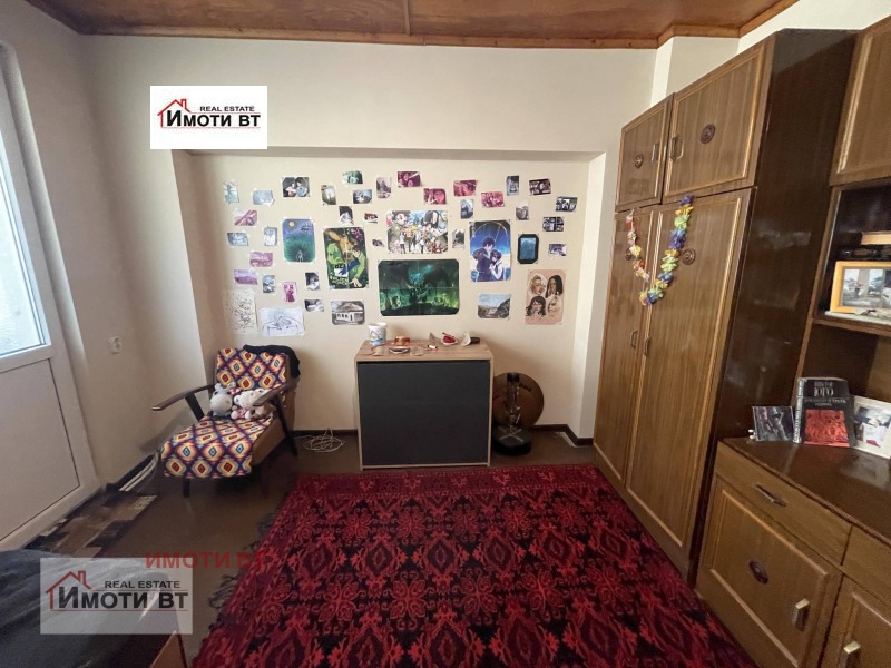 Продава МНОГОСТАЕН, гр. Велико Търново, Център, снимка 15 - Апартаменти - 46453237