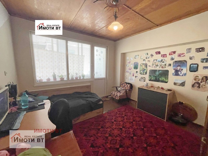 Продава МНОГОСТАЕН, гр. Велико Търново, Център, снимка 16 - Апартаменти - 46453237