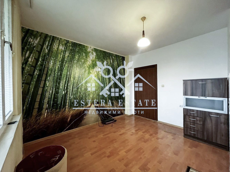 Продава 2-СТАЕН в град Шумен, Тракия - 65 кв.м / 92 032.54 € » 180 000 лв., ЕСТЕРА ЕСТЕЙТ