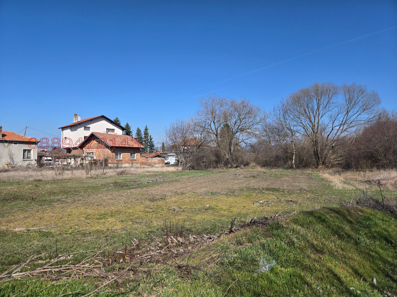 Продава ПАРЦЕЛ в област София, с. Петърч - 976 кв.м / 95 000 € » 185 803.85 лв.
