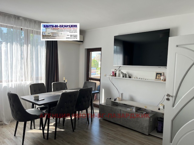 Продава 2-СТАЕН, гр. Пазарджик, Идеален център, снимка 2 - Апартаменти - 54354246