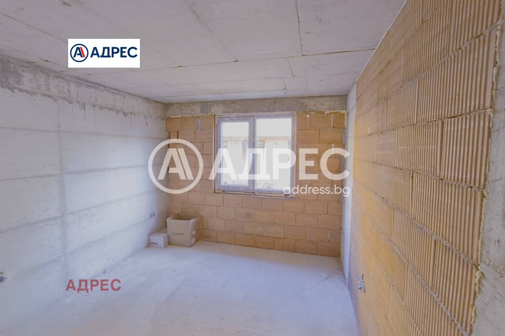 Продава МНОГОСТАЕН, гр. Варна, Център, снимка 7 - Апартаменти - 54075174