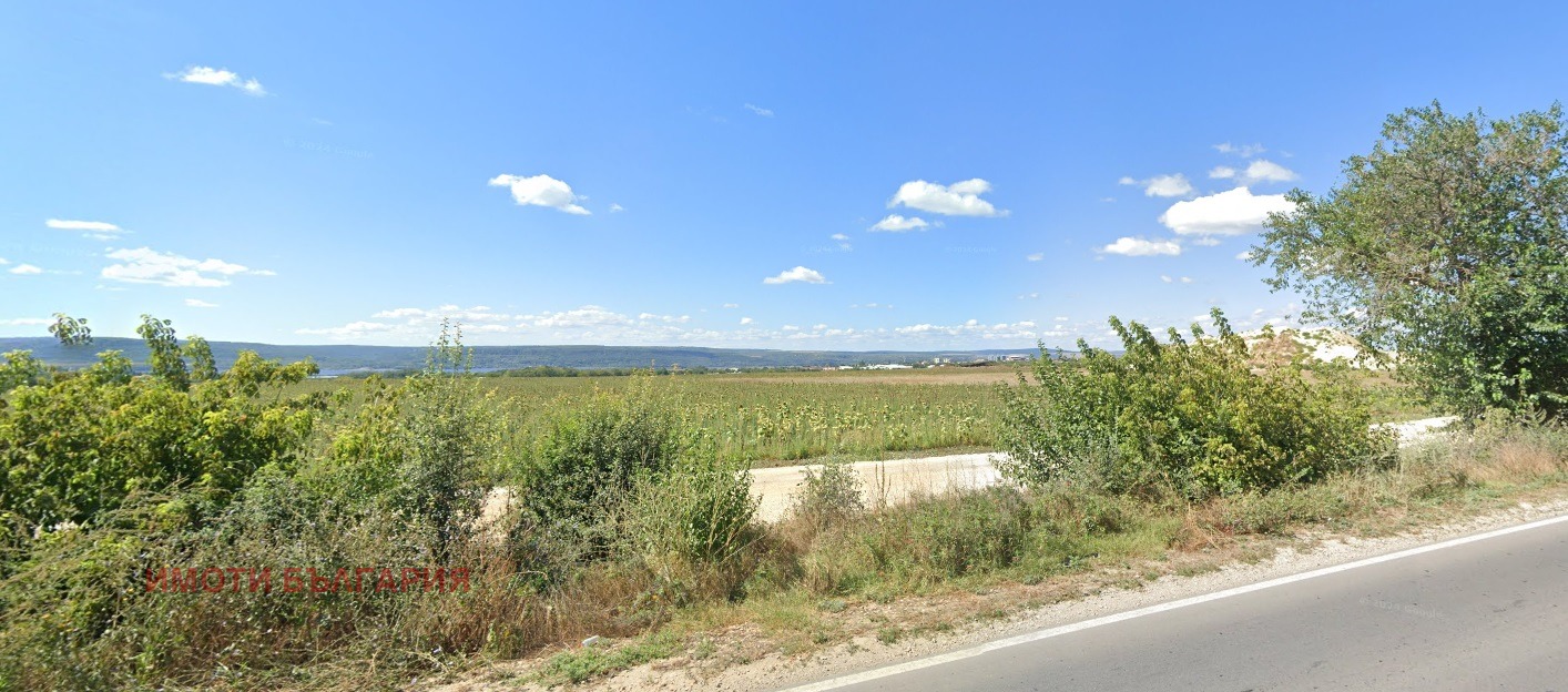 Продава ПАРЦЕЛ, гр. Аксаково, област Варна