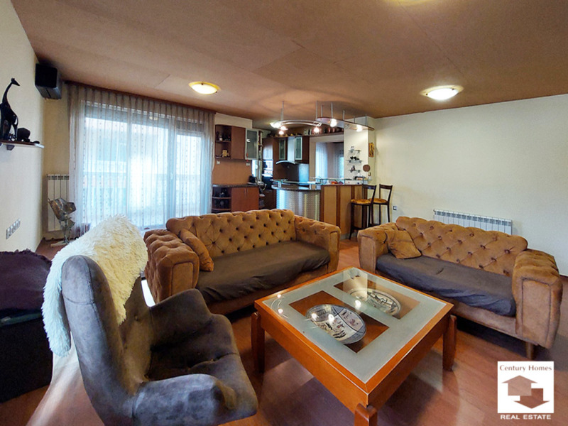 Продава МНОГОСТАЕН в град Велико Търново, Център - 184 кв.м / 399 500 € » 781 354.09 лв., СЕНТЧЪРИ ХОУМС