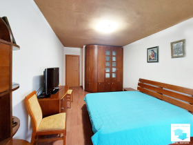 3+ camere da letto Tsentar, Veliko Tarnovo 8