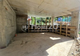 In vendita 3+ camere da letto