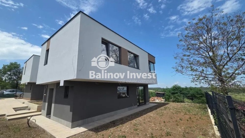 Till salu  Hus Varna , m-t Dobreva tjesjma , 126 kvm | 27668567 - bild [11]