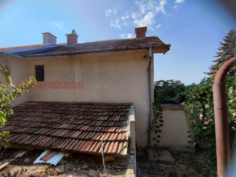 Продава ВИЛА, с. Дълбоки, област Стара Загора, снимка 12 - Вили - 52781694