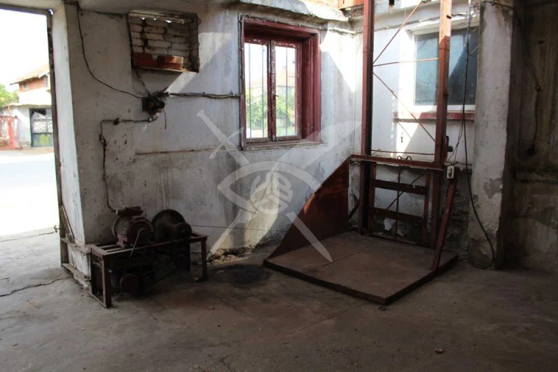 Продава ГАРАЖ, ПАРКОМЯСТО, гр. Сунгурларе, област Бургас, снимка 2 - Гаражи и паркоместа - 52650268