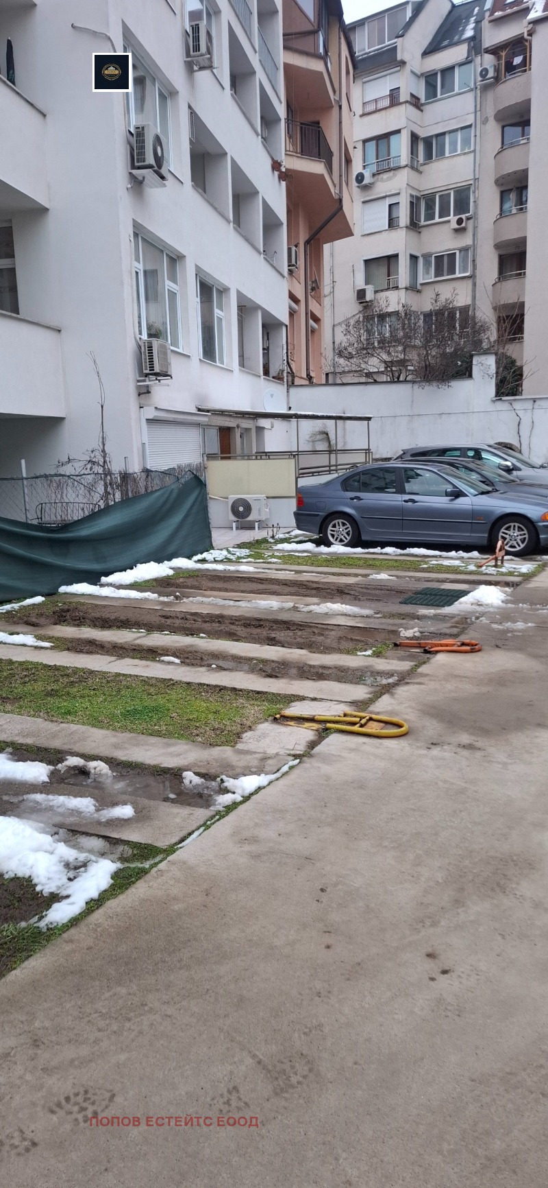 Продава ГАРАЖ, ПАРКОМЯСТО, гр. София, Банишора, снимка 2 - Гаражи и паркоместа - 53583810