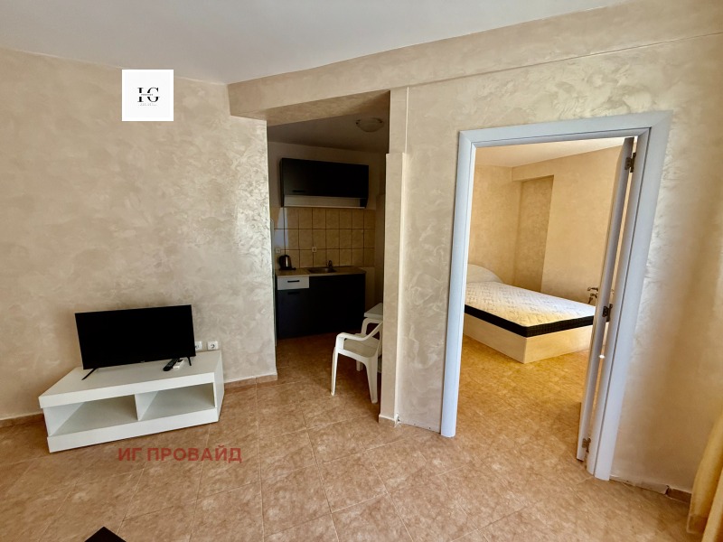 Продава  2-стаен, област Бургас, с. Равда • 69 900 € • ID 36568671 — holmes.bg - [1] 