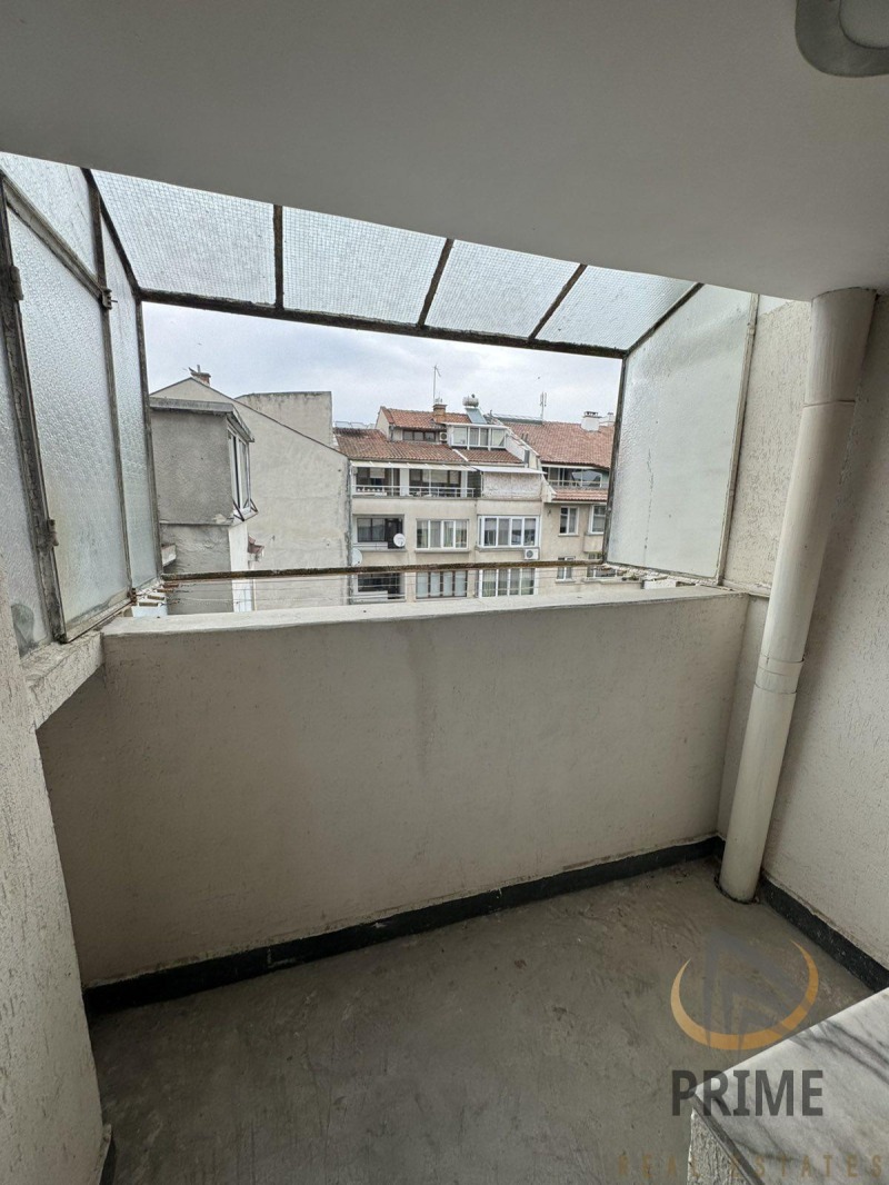Till salu  2 sovrum Burgas , Vazrajdane , 101 kvm | 36165348 - bild [13]