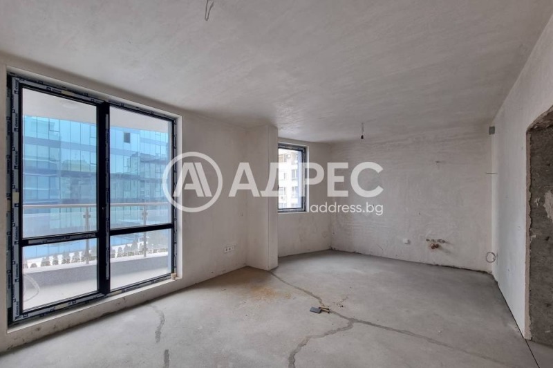 Продава  3-стаен, град София, Люлин 1 •  160 000 EUR • ID 84709606 — holmes.bg - [1] 