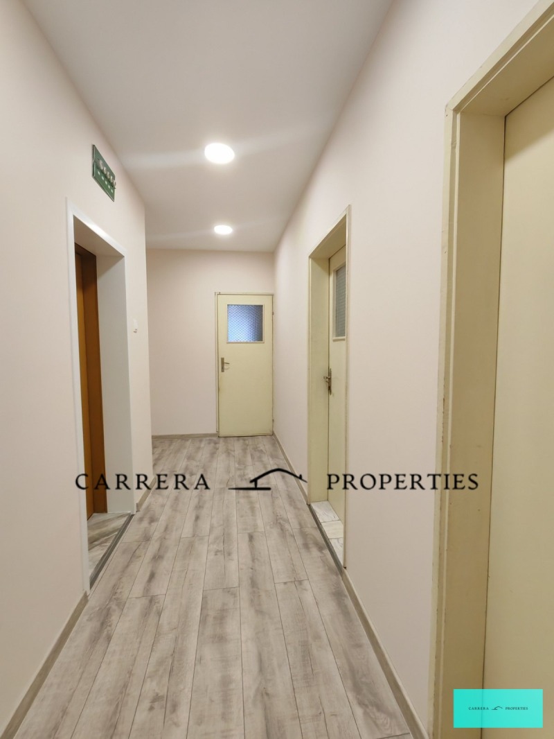 Продава 3-СТАЕН, гр. Варна, Конфуто, снимка 2 - Апартаменти - 53595200