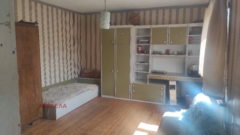 Till salu  Hus region Pazardzhik , Gabrovica , 80 kvm | 74813202 - bild [12]