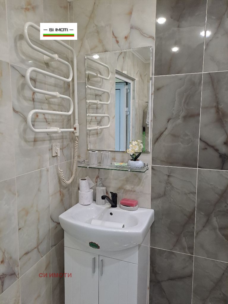 Продава КЪЩА, с. Горна Малина, област София област, снимка 12 - Къщи - 56280968