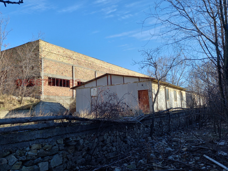 Продава ПРОМ. ПОМЕЩЕНИЕ, гр. Казанлък, област Стара Загора, снимка 12 - Производствени сгради - 52786052