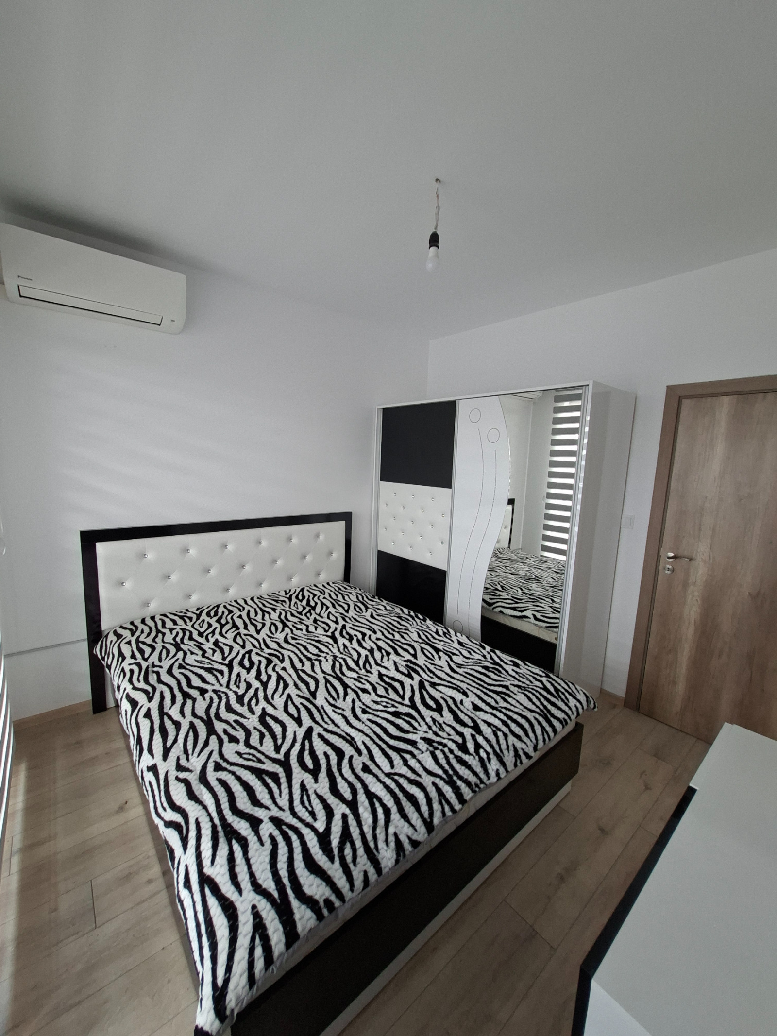 Продава 2-СТАЕН, гр. Варна, Възраждане 3, снимка 2 - Апартаменти - 56330651