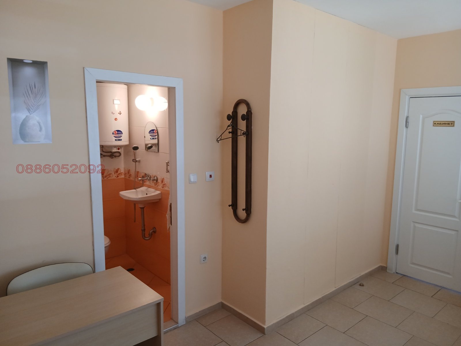 Продава ОФИС, гр. Бургас, Лазур, снимка 12 - Офиси - 55908252