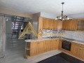 Продава МНОГОСТАЕН, гр. Варна, Колхозен пазар, снимка 2