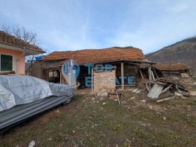 Casa Asenovo, región Veliko Tarnovo 11